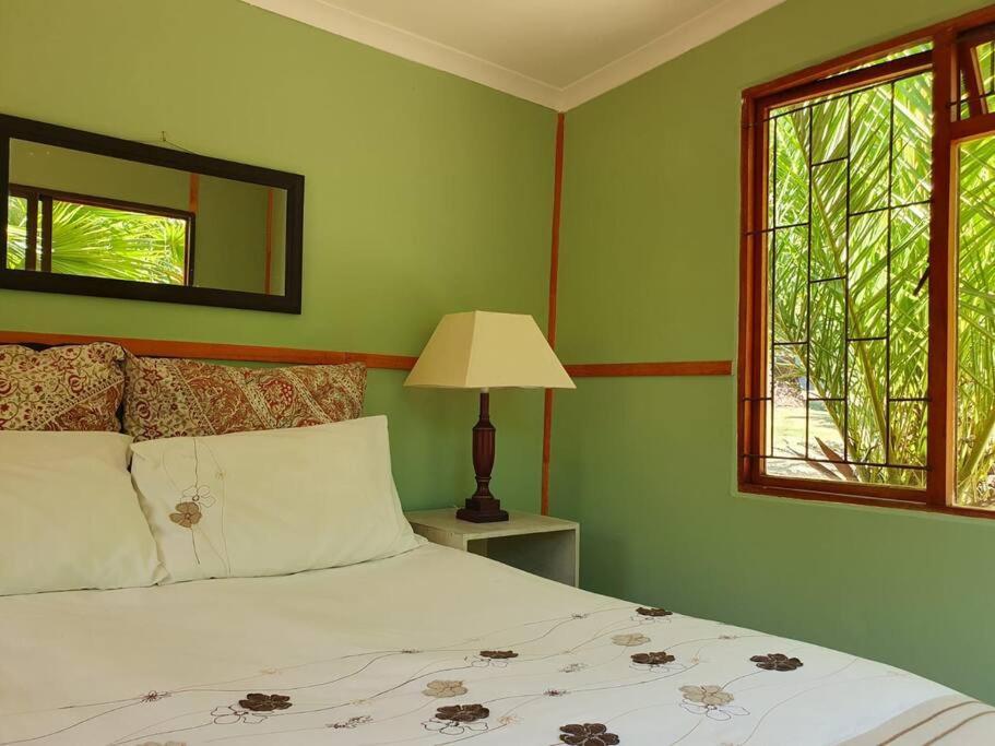 The Farmhouse B&B Stellenbosch Extérieur photo